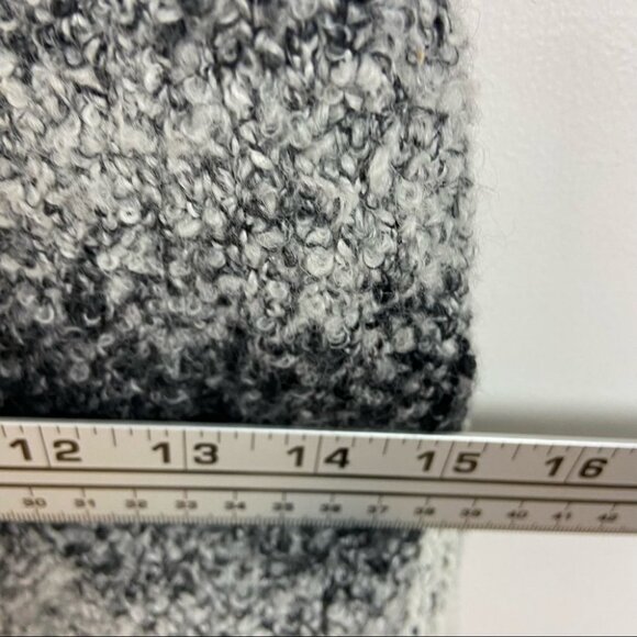 Intermix Wool Knit Sweater Top Grey Striped Size P or XS Sleeveless Chunky Gray - Picture 6 of 10
